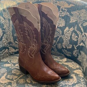 Coconuts Brown and Cream Heeled Boots